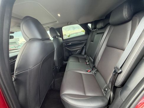 Used 2023 MAZDA CX-30 AWD 2.5 S w/ Premium Package image 17
