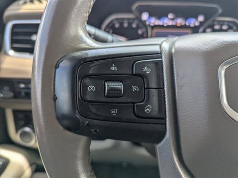 Used 2021 GMC Yukon Denali w/ Denali Premium Package AWD/4WD image 13