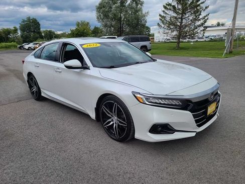 Used 2022 Honda Accord Touring image 4