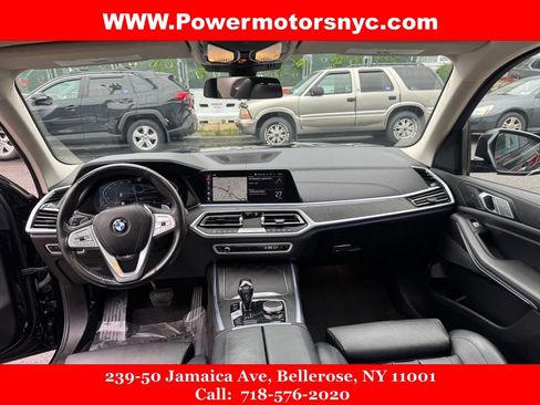 Used 2022 BMW X7 xDrive40i w/ Premium Package AWD/4WD image 34