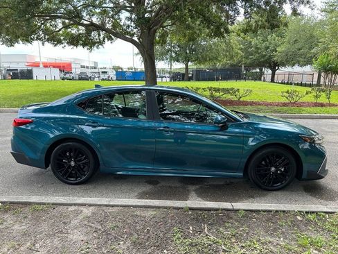 Used 2025 Toyota Camry SE w/ Convenience Package FWD image 7