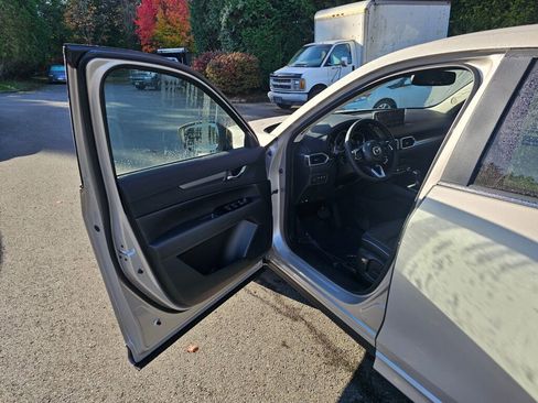 New 2025 MAZDA CX-5 AWD 2.5 S w/ Preferred Package image 20