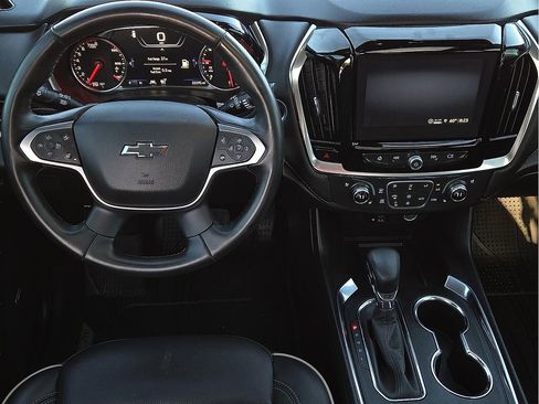 Used 2023 Chevrolet Traverse Premier w/ Redline Edition FWD image 12
