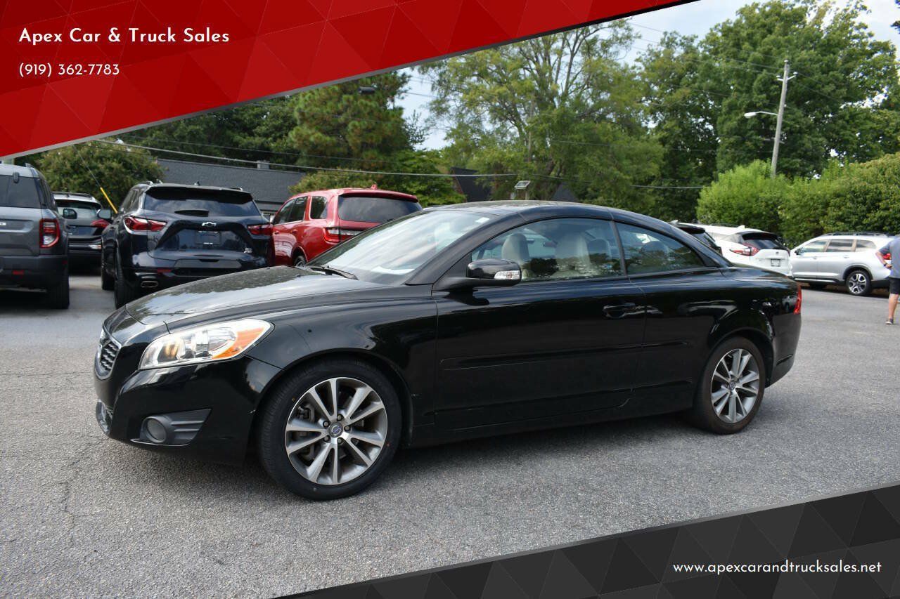 Used 2011 Volvo C70 T5 FWD image 1