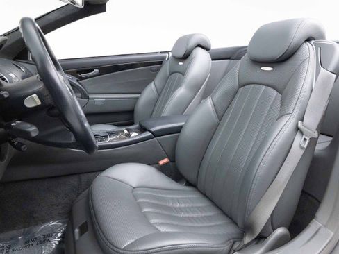 Used 2006 Mercedes-Benz SL 65 AMG image 8