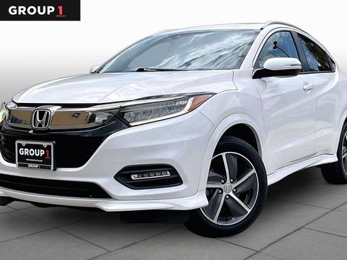 Used 2019 Honda HR-V Touring image 1