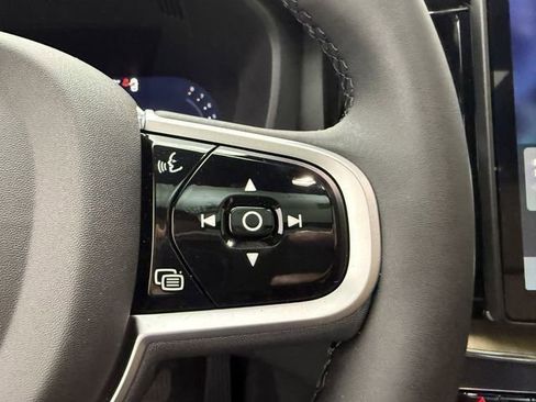 New 2026 Volvo XC60 B5 Core image 19