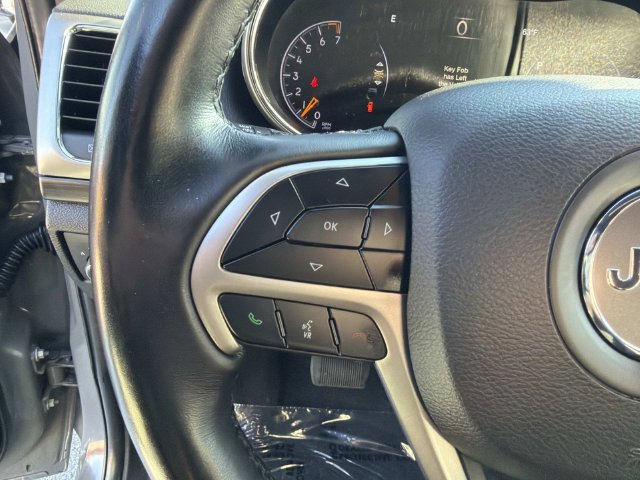 Used 2022 Jeep Grand Cherokee Laredo X AWD/4WD image 21