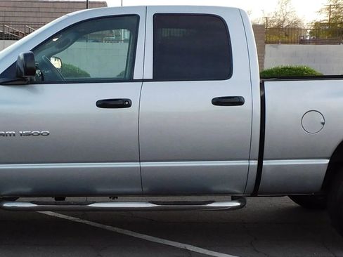 Used 2003 Dodge Ram 1500 Truck ST image 2