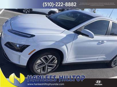 Used 2023 Hyundai Kona SE w/ Cargo Package