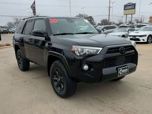 Used 2020 Toyota 4Runner SR5 Premium image 2