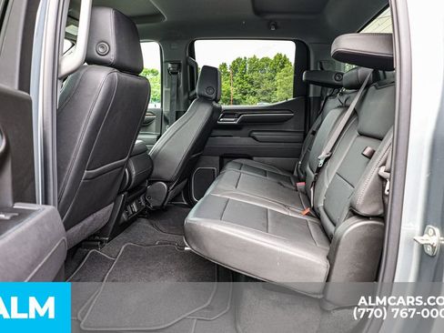 Used 2026 GMC Sierra 1500 SLT RWD image 19