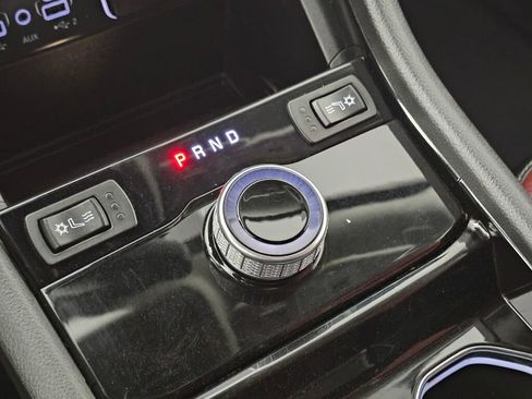 Used 2023 Jeep Grand Cherokee L Laredo image 30