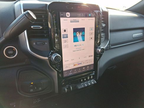 Used 2025 RAM 2500 Big Horn image 14