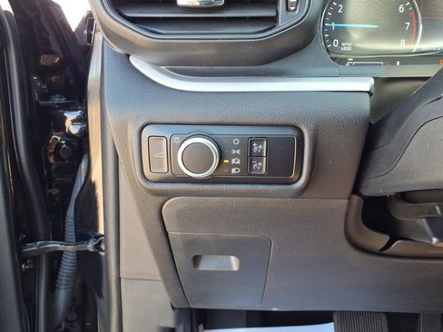 Certified 2023 Ford Explorer XLT AWD/4WD image 14
