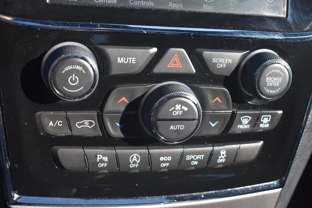 Used 2020 Jeep Grand Cherokee Altitude AWD/4WD image 28