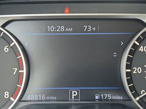 Used 2025 Nissan Altima 2.5 SV FWD image 11