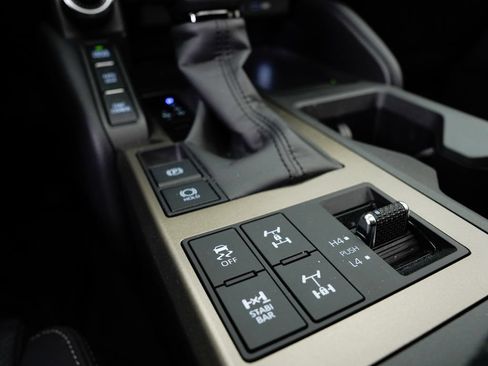 Used 2025 Toyota Land Cruiser AWD/4WD image 20