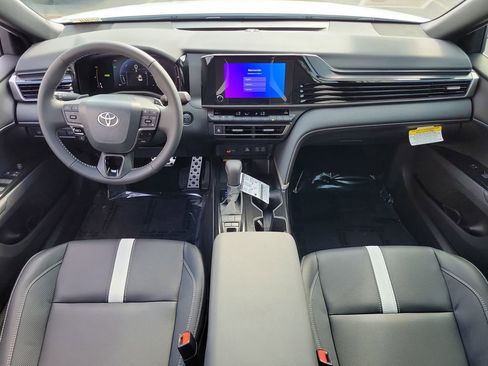 Used 2026 Toyota Camry SE w/ Convenience Package image 13