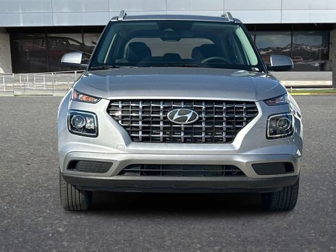 New 2026 Hyundai Venue SEL image 9