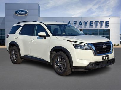 Used 2025 Nissan Pathfinder SV