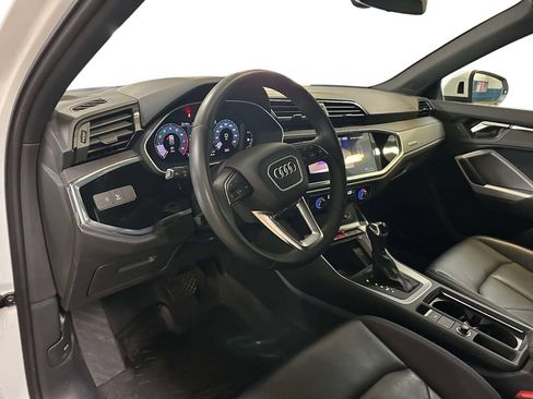 Used 2023 Audi Q3 2.0T Premium w/ Convenience Package AWD/4WD image 17