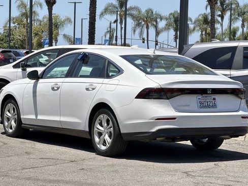 Certified 2023 Honda Accord LX image 6