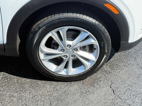 Used 2023 Buick Encore GX Preferred w/ Cold Weather Comfort Package AWD/4WD image 7