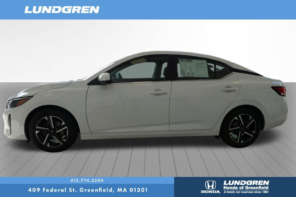 Used 2024 Nissan Sentra SV FWD image 4
