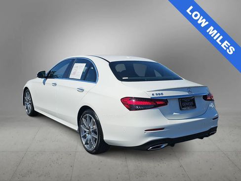 Used 2022 Mercedes-Benz E 350 Sedan w/ Driver Assistance Package image 6