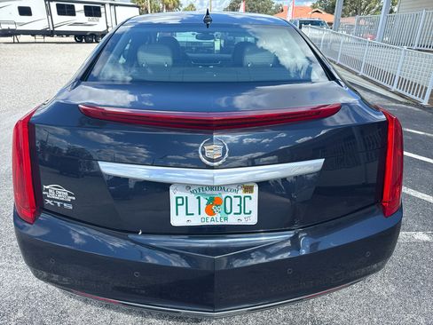 Used 2013 Cadillac XTS 4dr Sdn FWD image 4