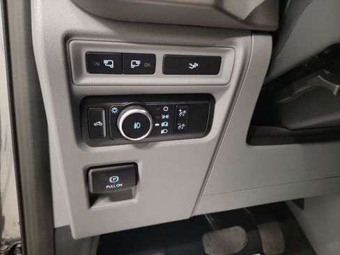 Used 2024 Ford F150 XLT w/ Equipment Group 302A MID image 23