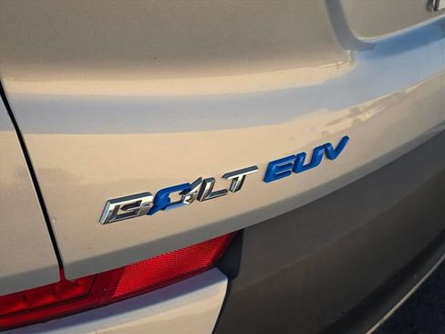 Certified 2023 Chevrolet Bolt EUV Premier FWD image 22