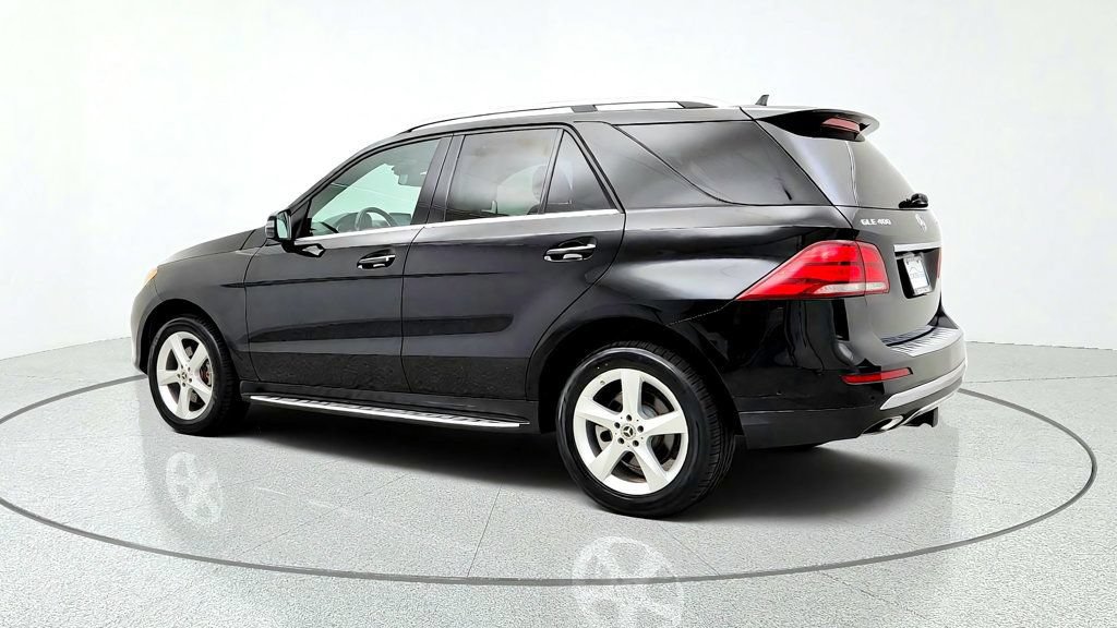 Used 2019 Mercedes-Benz GLE 400 4MATIC w/ Premium 1 Package image 7