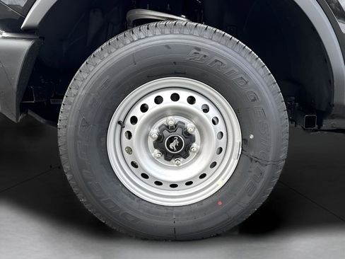 New 2025 Ford Bronco 2-Door AWD/4WD image 18