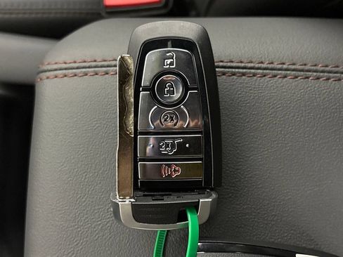 New 2027 Ford Explorer Active w/ Active Comfort Package RWD image 34