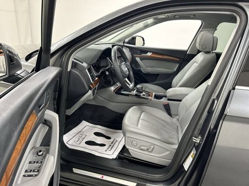 Used 2023 Audi Q5 2.0T Premium Plus AWD/4WD image 9