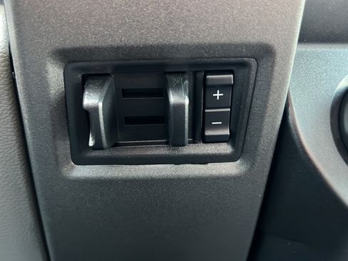 Used 2022 Ford F250 XL w/ Power Equipment Group AWD/4WD image 21