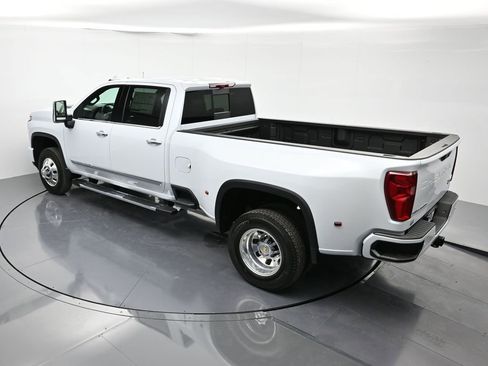 New 2026 Chevrolet Silverado 3500 High Country w/ Technology Package image 35
