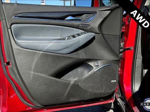 Used 2021 Buick Enclave Premium image 19