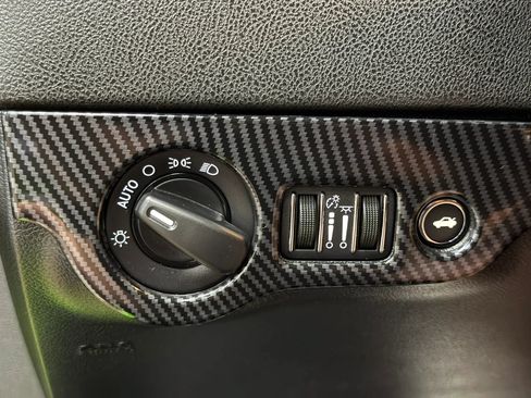 Used 2017 Dodge Charger SRT Hellcat w/ Harman/Kardon Audio Group RWD image 33