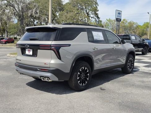 New 2026 Chevrolet Traverse Z71 w/ Enhanced Driving Package image 5