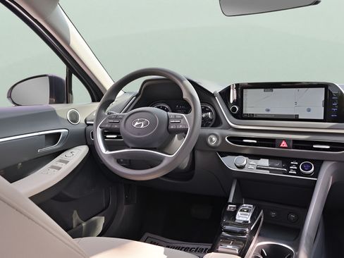 Used 2023 Hyundai Sonata SEL FWD image 16