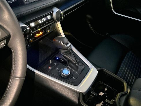 Used 2024 Toyota RAV4 XSE image 16