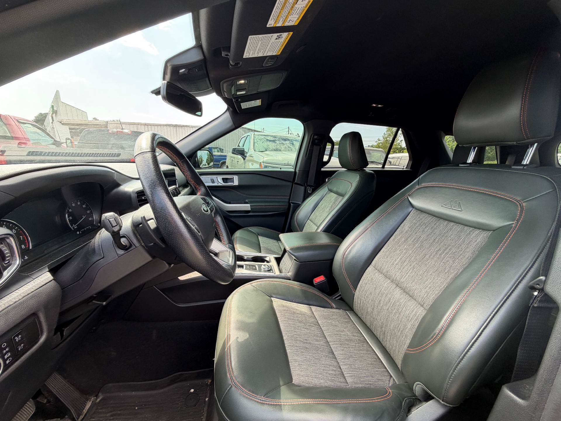Used 2023 Ford Explorer Timberline w/ Timberline Technology Package AWD/4WD image 7