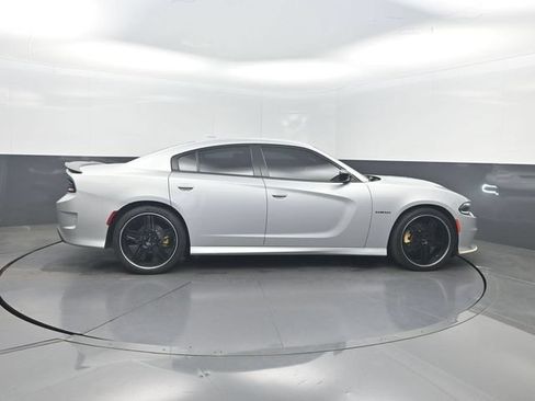Used 2022 Dodge Charger R/T w/ Blacktop Package RWD image 39