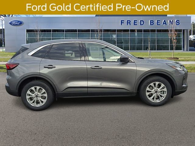 Certified 2023 Ford Escape Active AWD/4WD image 9