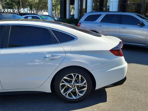 Certified 2023 Hyundai Sonata SEL w/ Convenience Package image 7