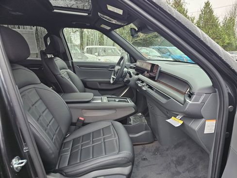 New 2026 Kia EV9 Land image 30