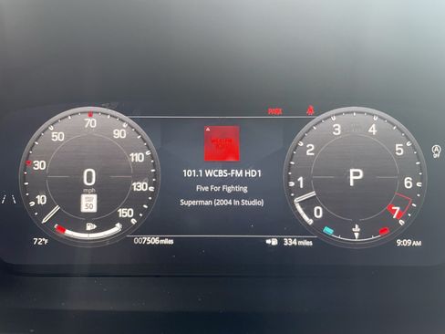 Certified 2025 Land Rover Defender 110 V8 AWD/4WD image 24